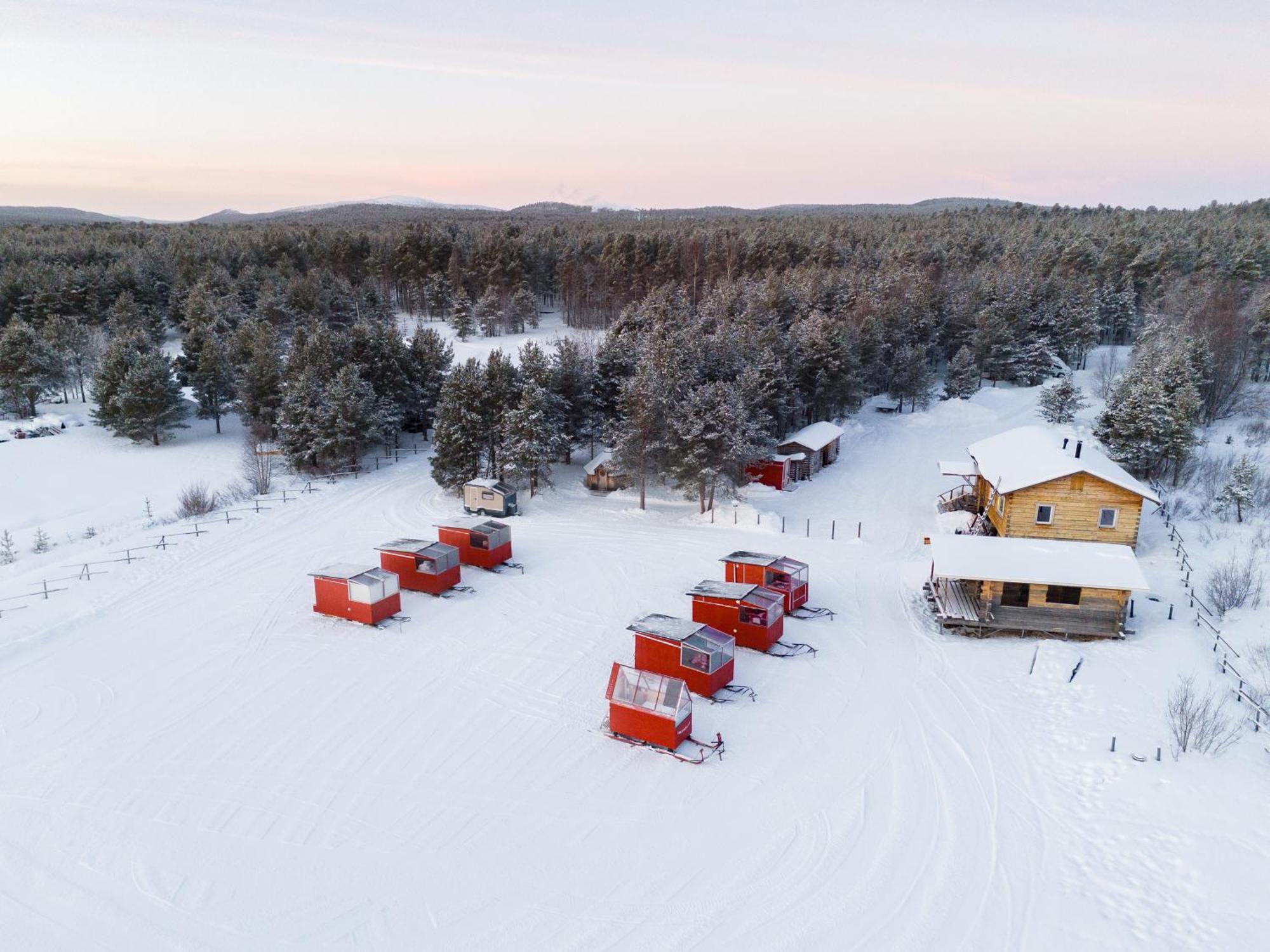 Lake Inari Mobile Cabins Екстериор снимка